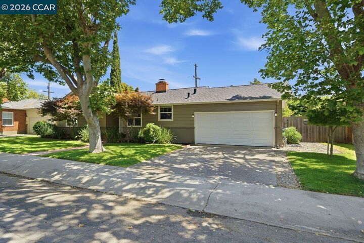 Property Photo:  1306 Mariposa St  CA 94590 
