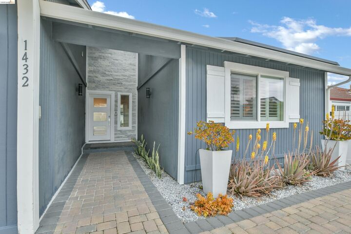 Property Photo:  1432 Willow Lake Rd  CA 94505 