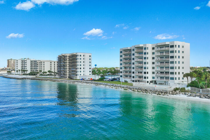 Property Photo:  240 Gulf Shore Drive 233  FL 32541 