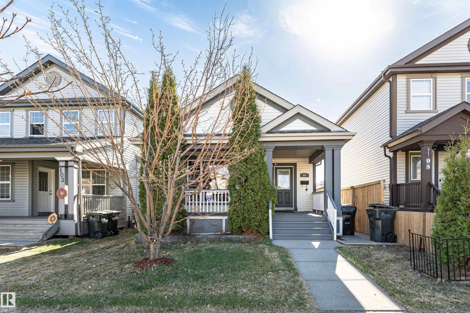 Property Photo:  99 Summerwood Drive  AB T8H 0B3 