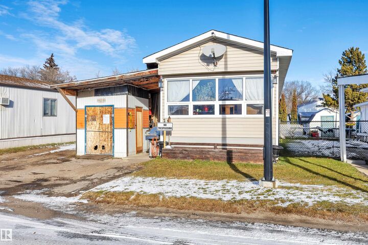 21 Calmar Mobile Home Park — photo 1