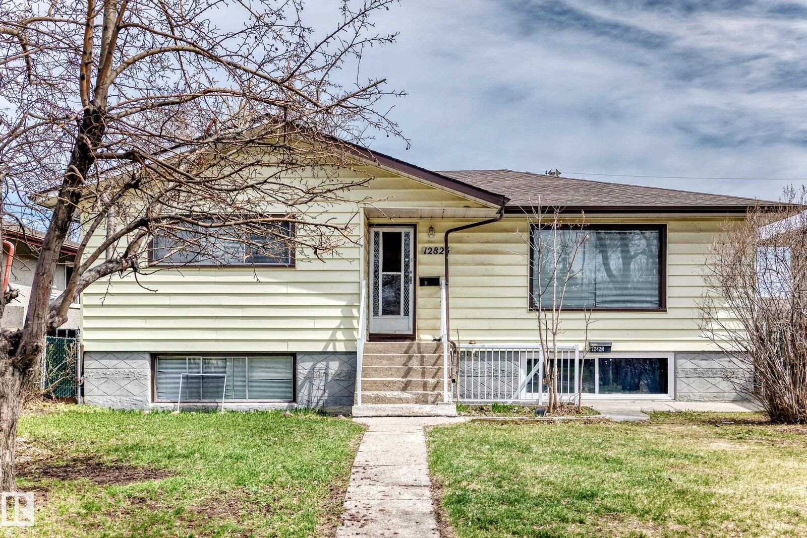 Property Photo:  12825 102 Street NW  AB T5E 4J2 
