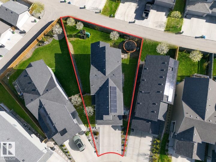 Property Photo:  1448 Darby Green Green SW  AB T6W 4N5 