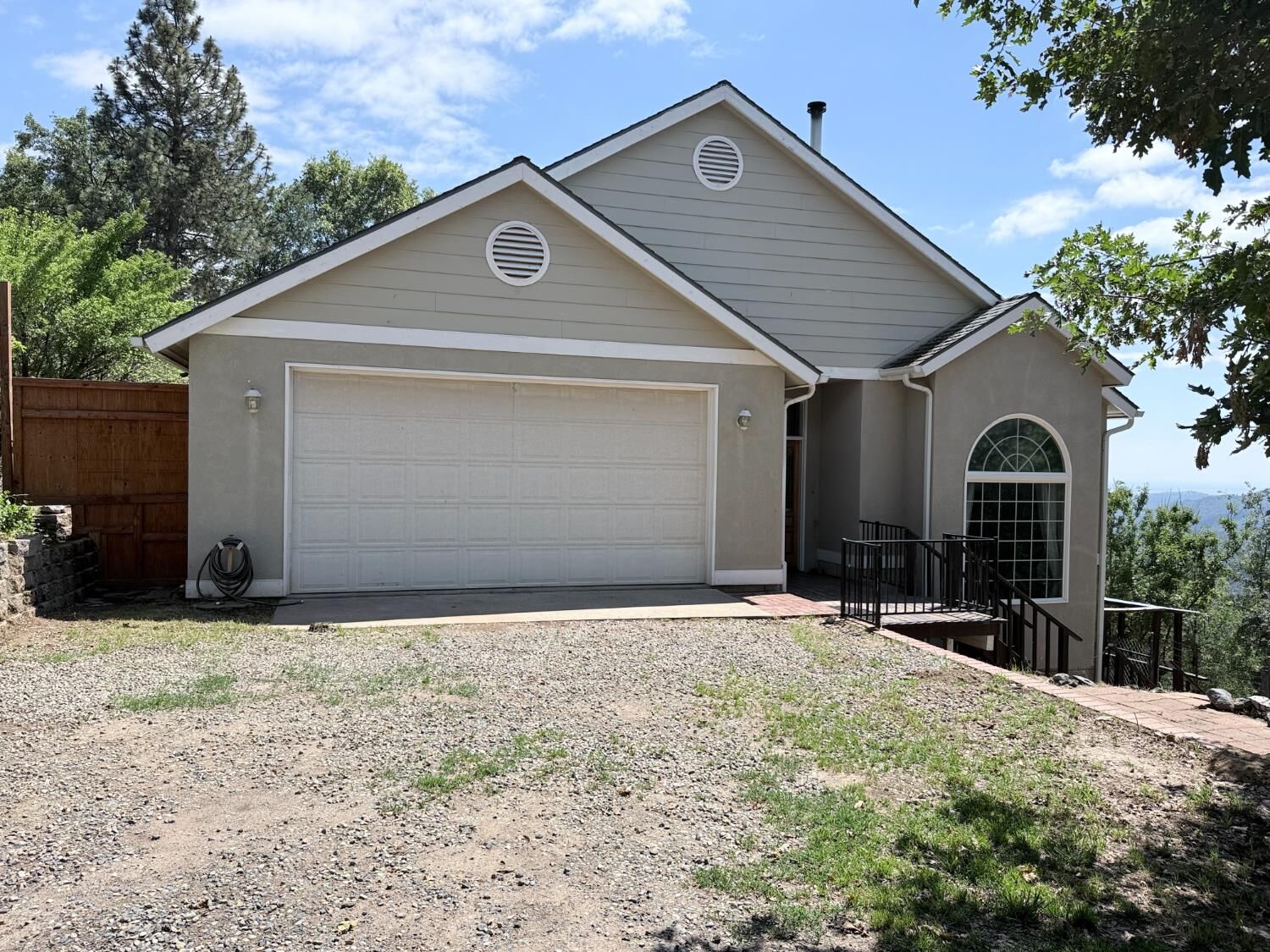 Property Photo:  34914 Sneezeweed Lane  CA 93643 