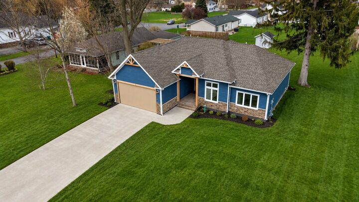 Property Photo:  2008 I Street  IN 46350 