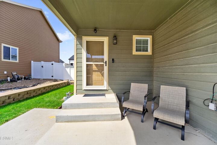 Property Photo:  2712 23rd Street W  ND 58801 