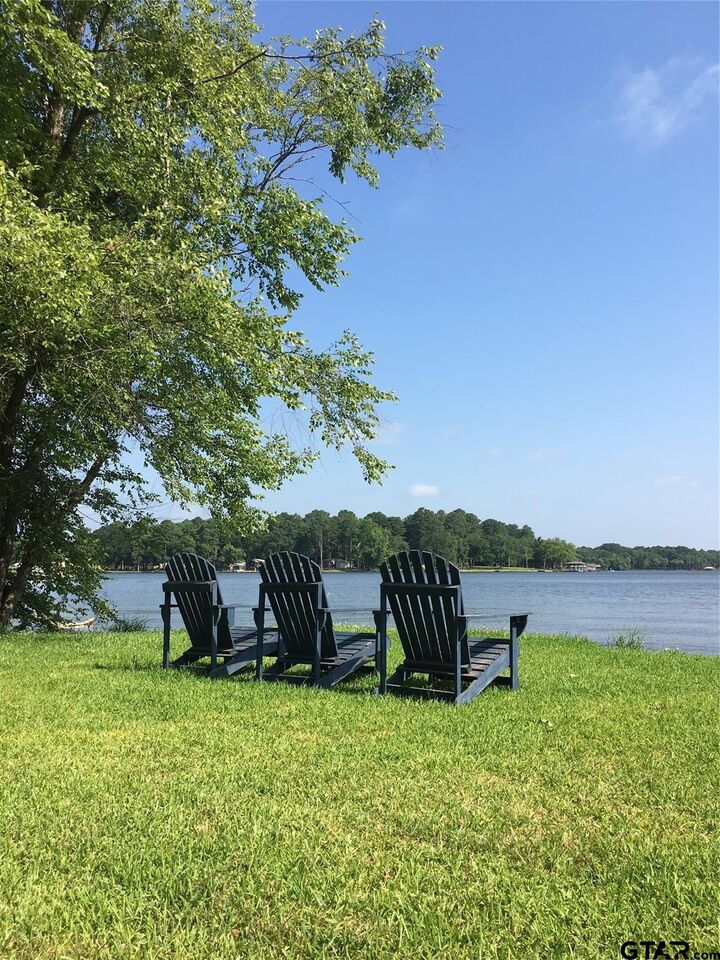 Property Photo:  1280 County Road 1416  TX 75783 