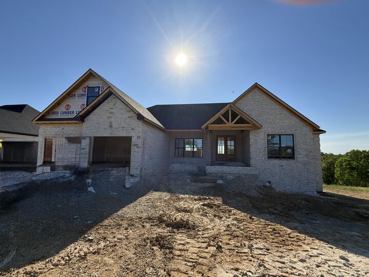Property Photo:  229 Brandenburg Way  KY 40475 