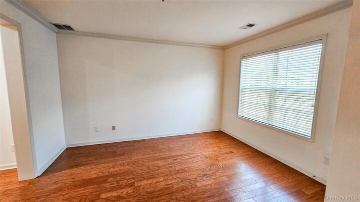 Property Photo:  306 Canter Court  NY 10924 
