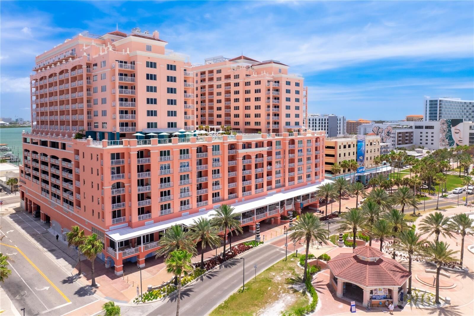 Property Photo:  301 S Gulfview Boulevard 604  FL 33767 