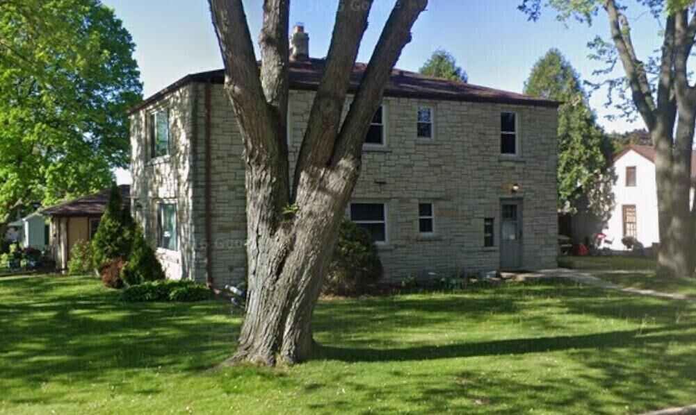 Property Photo:  1236 S 124th St  WI 53214 