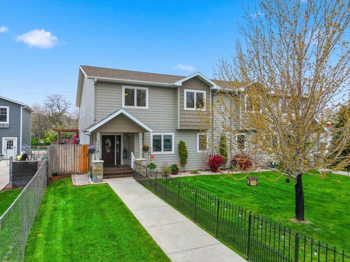Property Photo:  1119 N Canyon Street  SD 57793 
