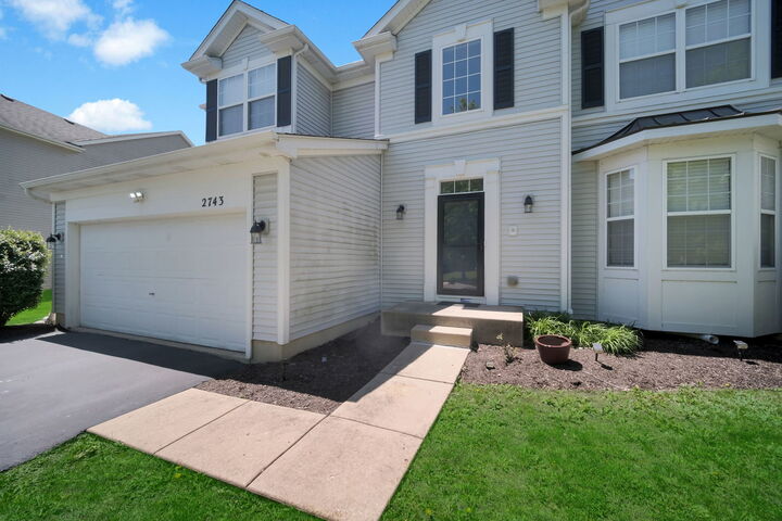 Property Photo: 2743 Rourke Drive IL 60503