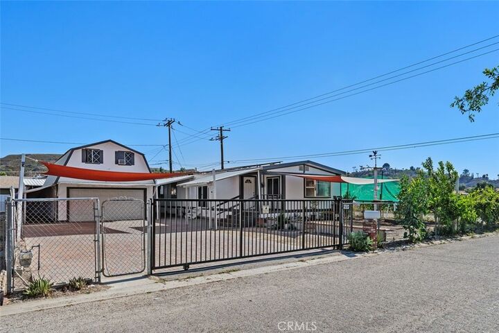 Property Photo:  45265 Cash  CA 92544 