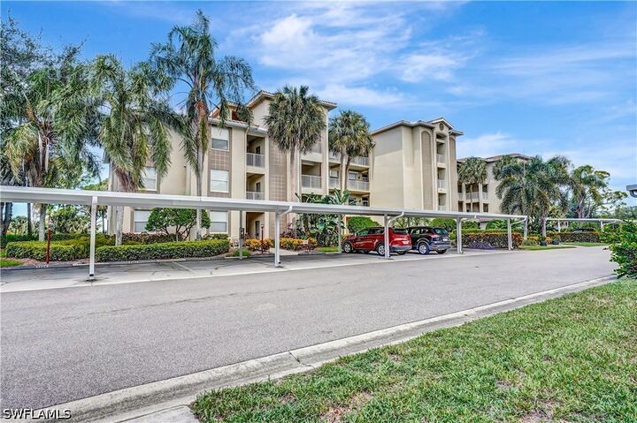 Property Photo:  9350 Highland Woods Boulevard 4401  FL 34135 