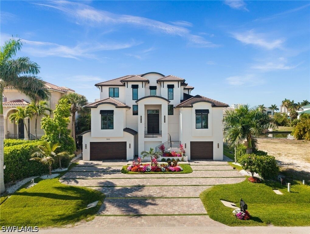 Property Photo:  380 Trade Winds Avenue  FL 34108 