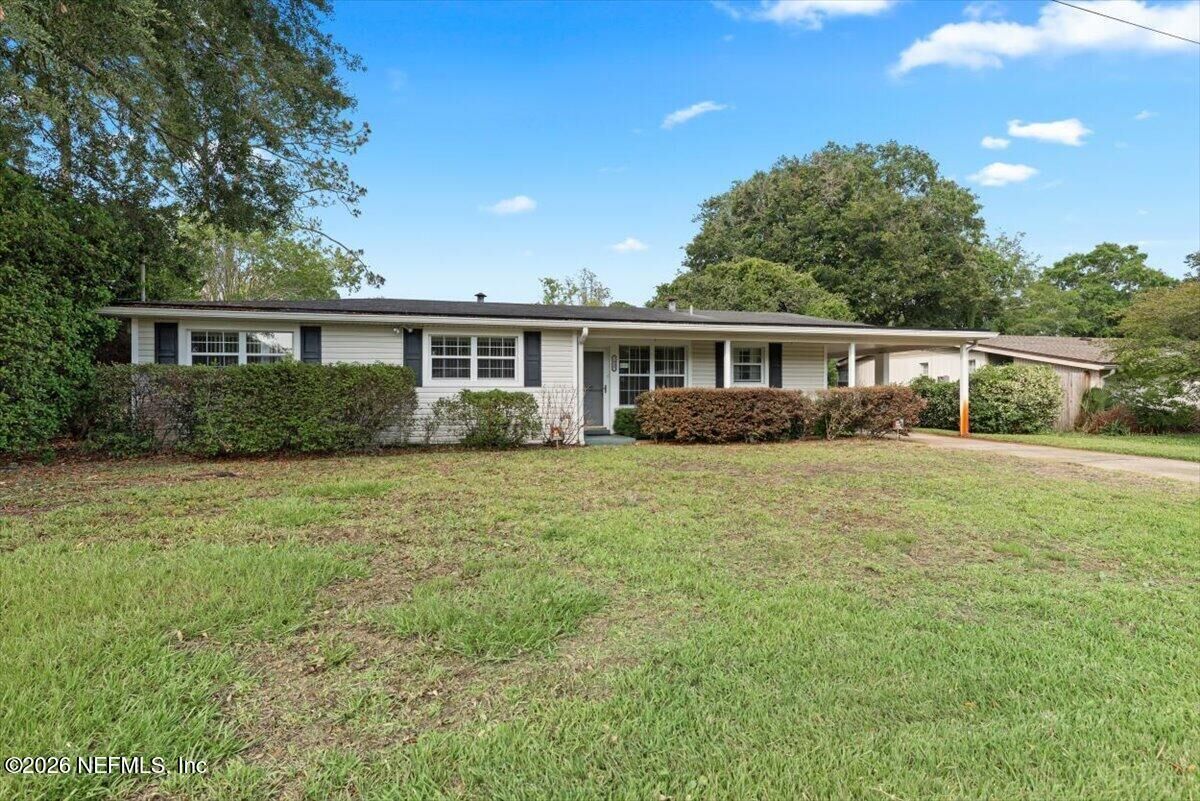 Property Photo:  7935 Fresca Street  FL 32217 