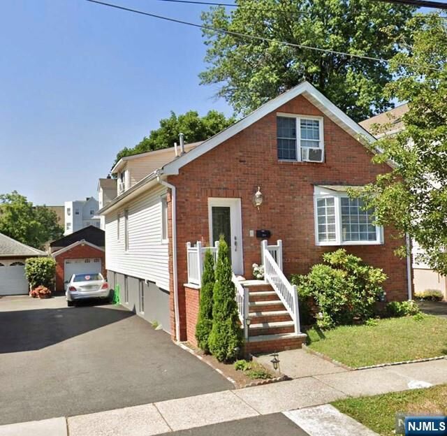 Property Photo:  214 Columbus Place  NJ 07010 