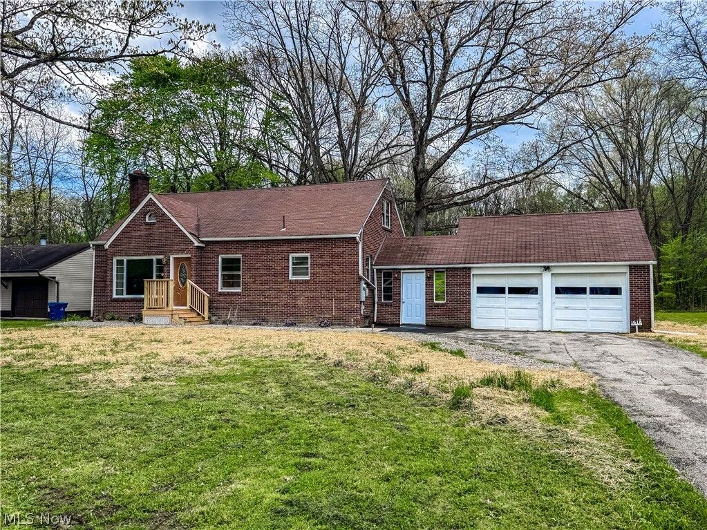 Property Photo:  1618 W Park Avenue  OH 44446 