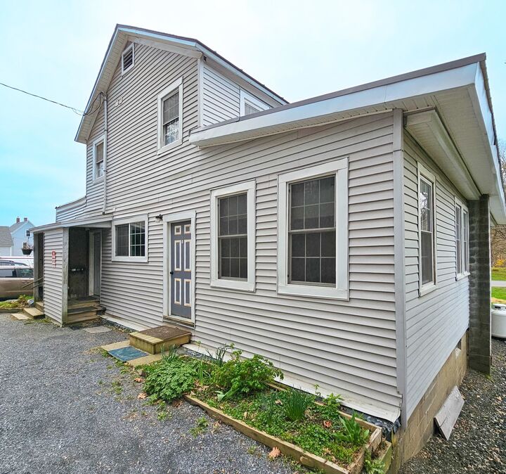 Property Photo:  733 Rt 121 Route  VT 05158 