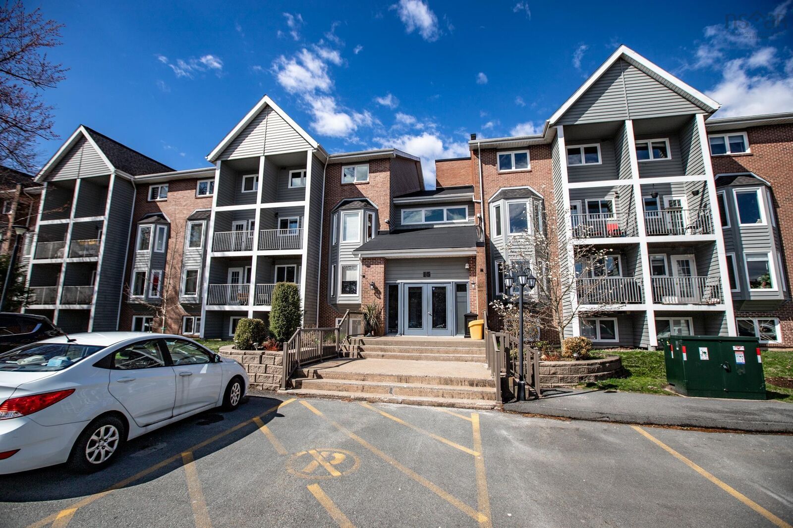 Property Photo:  302 15 Knightsridge Drive, Halifax, Ns Drive  NS B3M 3S9 