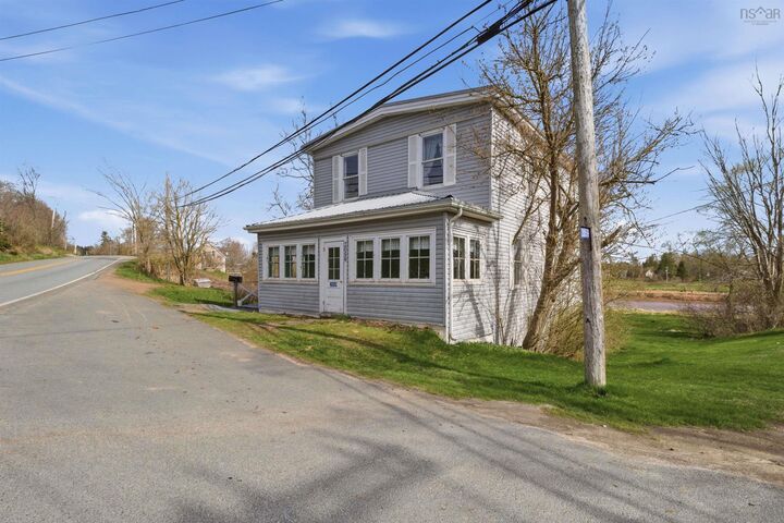 Property Photo:  2059 Hwy 224  NS B0N 2H0 