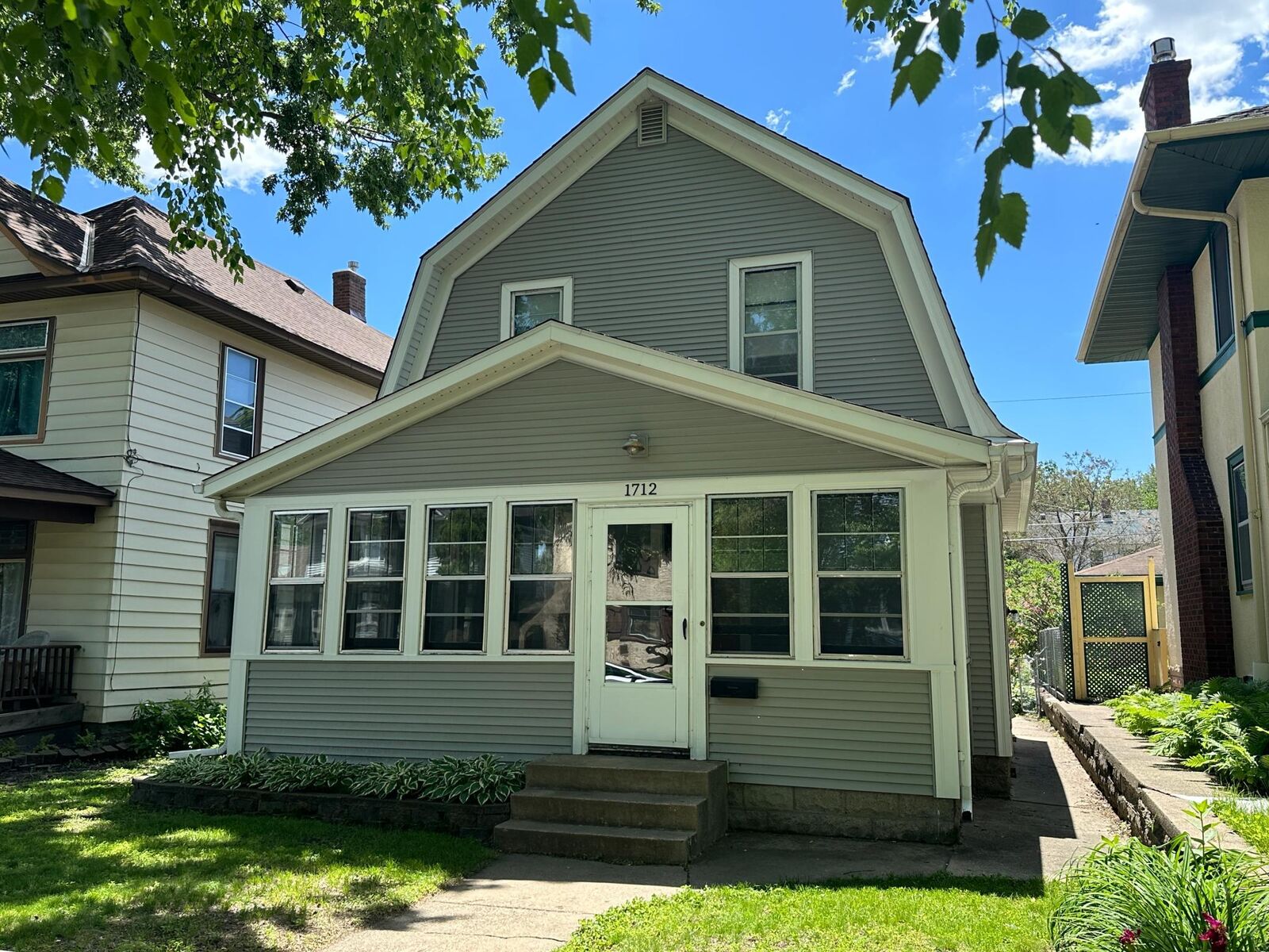 Property Photo:  1712 Blair Avenue  MN 55104 