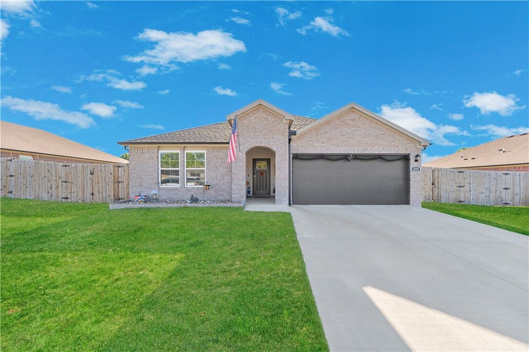 Property Photo:  608 W Buffalo Avenue  AR 72734 