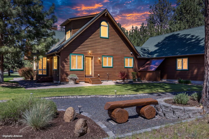 Property Photo:  69438 Lasso  OR 97759 