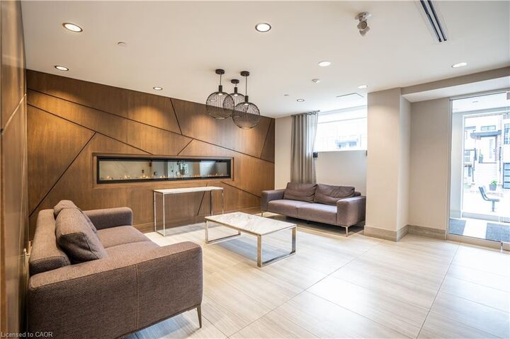 Property Photo:  16 Markle Crescent 105  ON L9G 0H4 