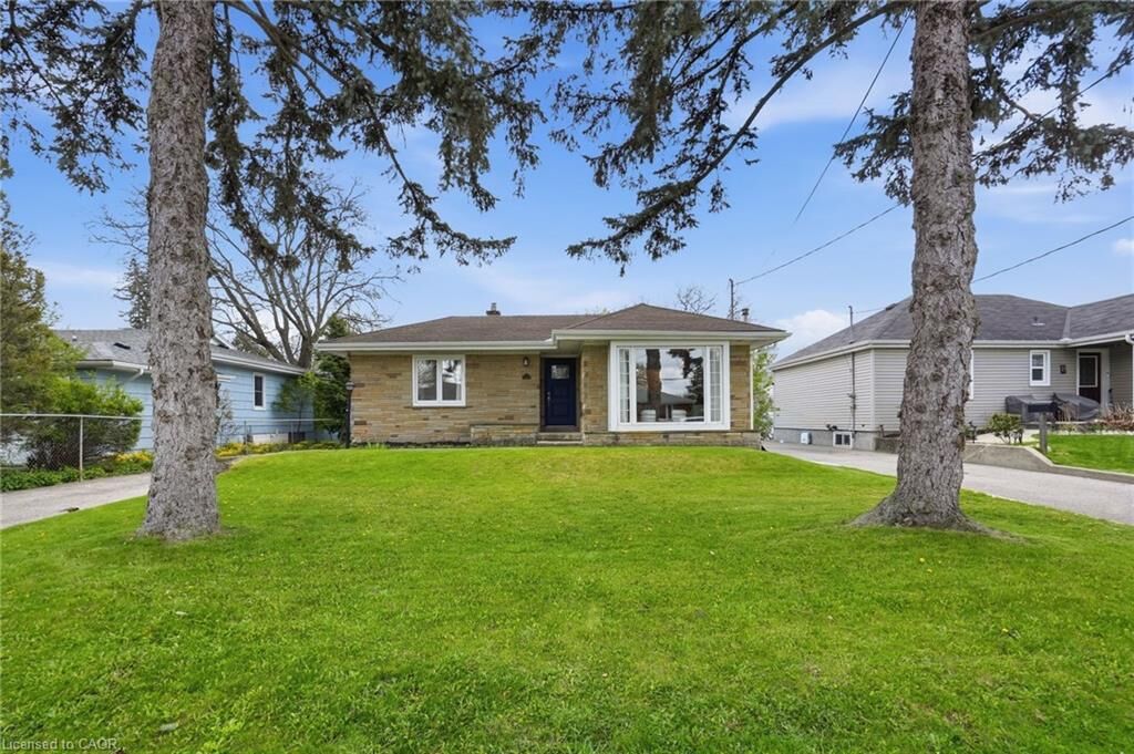 Property Photo:  23 McMaster Avenue  ON L9H 4M6 
