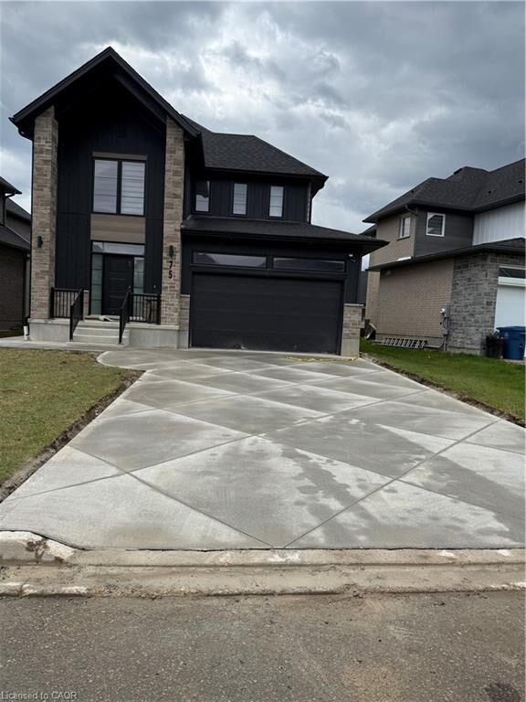 Property Photo:  75 Oj Gaffney Drive 2 (Lower Unit)  ON N5A 0K8 