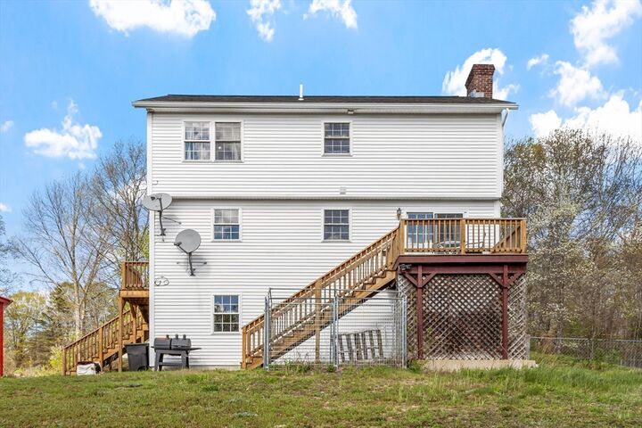 Property Photo:  17 Town Farm Rd  MA 01475 