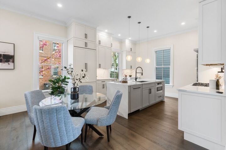 Property Photo:  160 Norfolk St A  MA 02139 