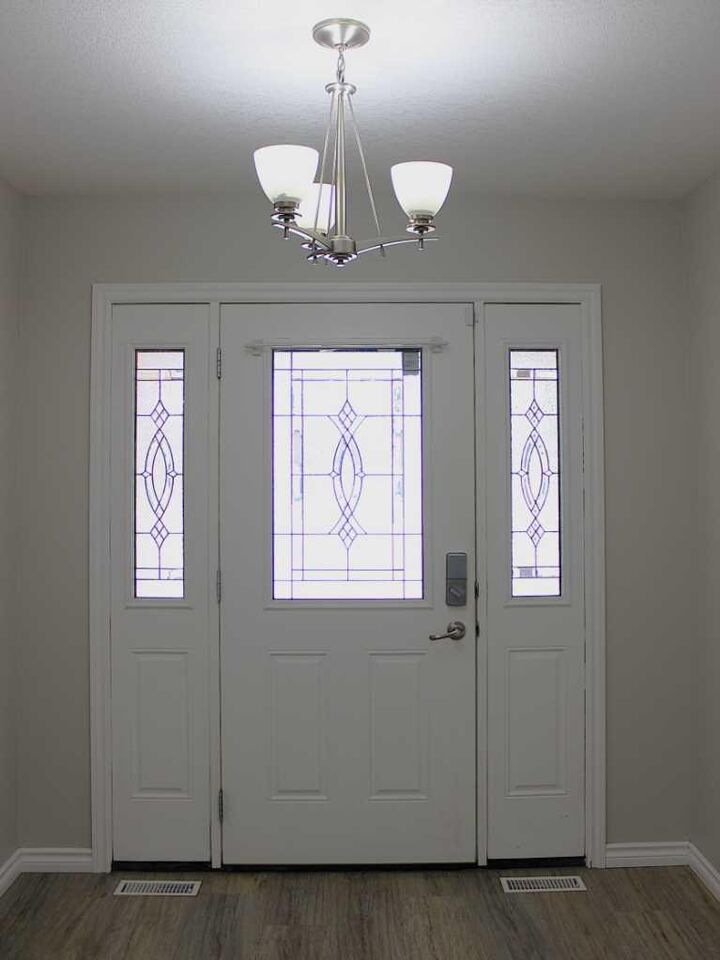 Property Photo:  8 South Shore Close E  AB T1R 1R4 