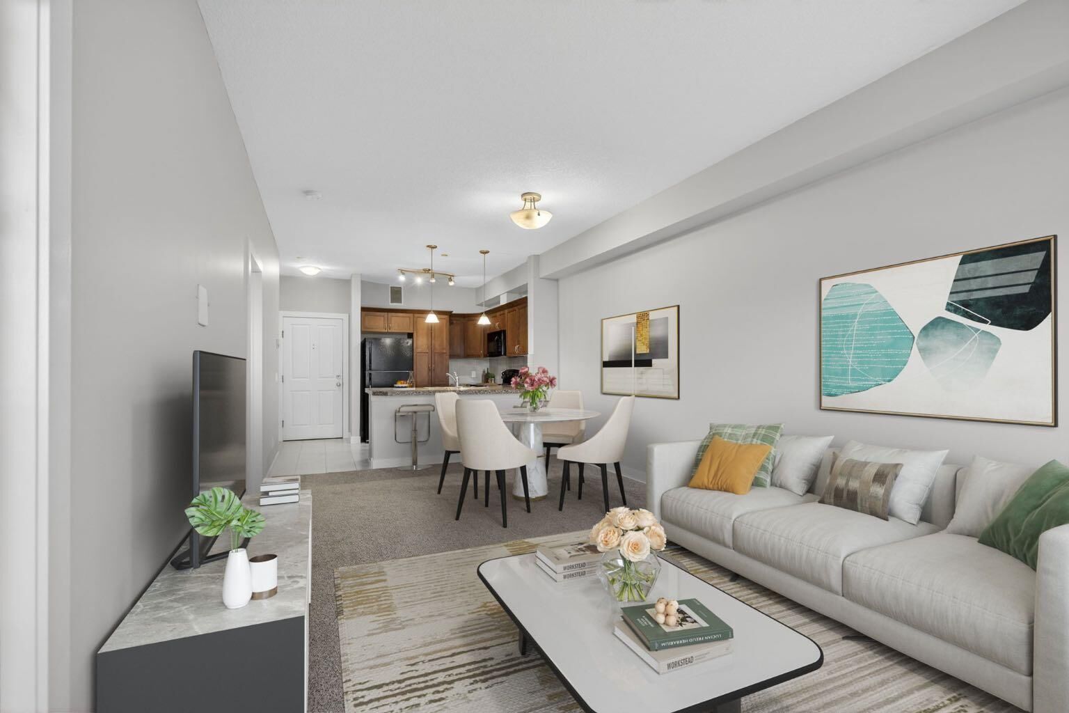 Property Photo:  4 Kingsland Close SE 2108  AB T4A 0A2 