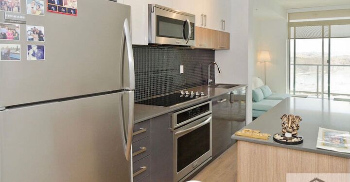 Property Photo:  550 Riverfront Avenue SE 809  AB T2G 1E5 