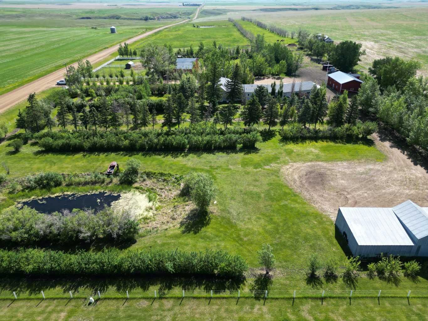 Property Photo: 200075 Twp Rd 302 AB T0J 0Y0