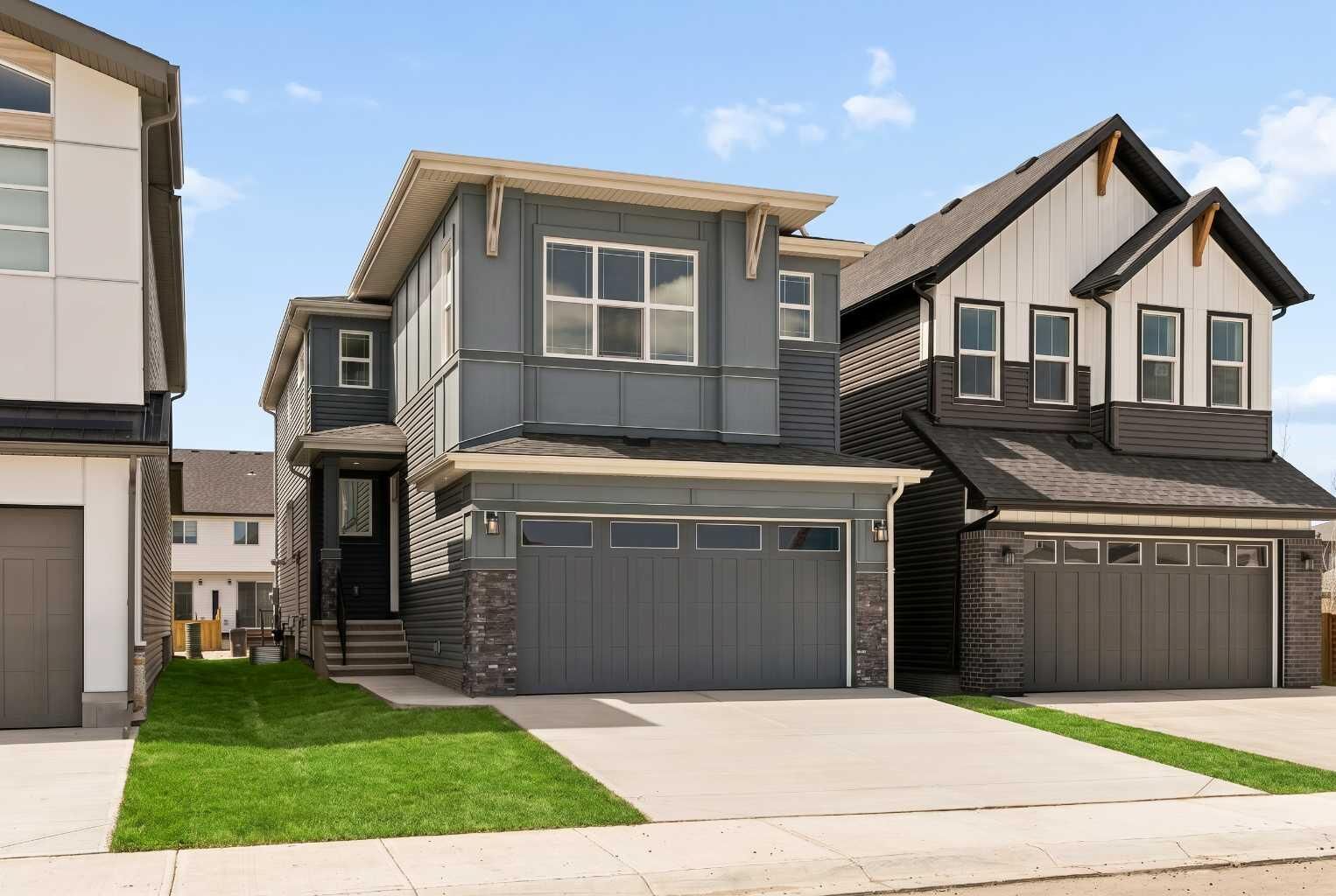 Property Photo:  120 Creekstone Circle SW  AB T2X 5M6 