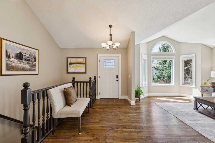 Property Photo:  256 Sirocco Place SW  AB T3H 2N3 