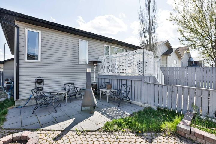 Property Photo:  499 Lynx Crescent N  AB T1H 6X5 