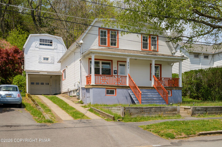 Property Photo:  117 7th Street  PA 18447 