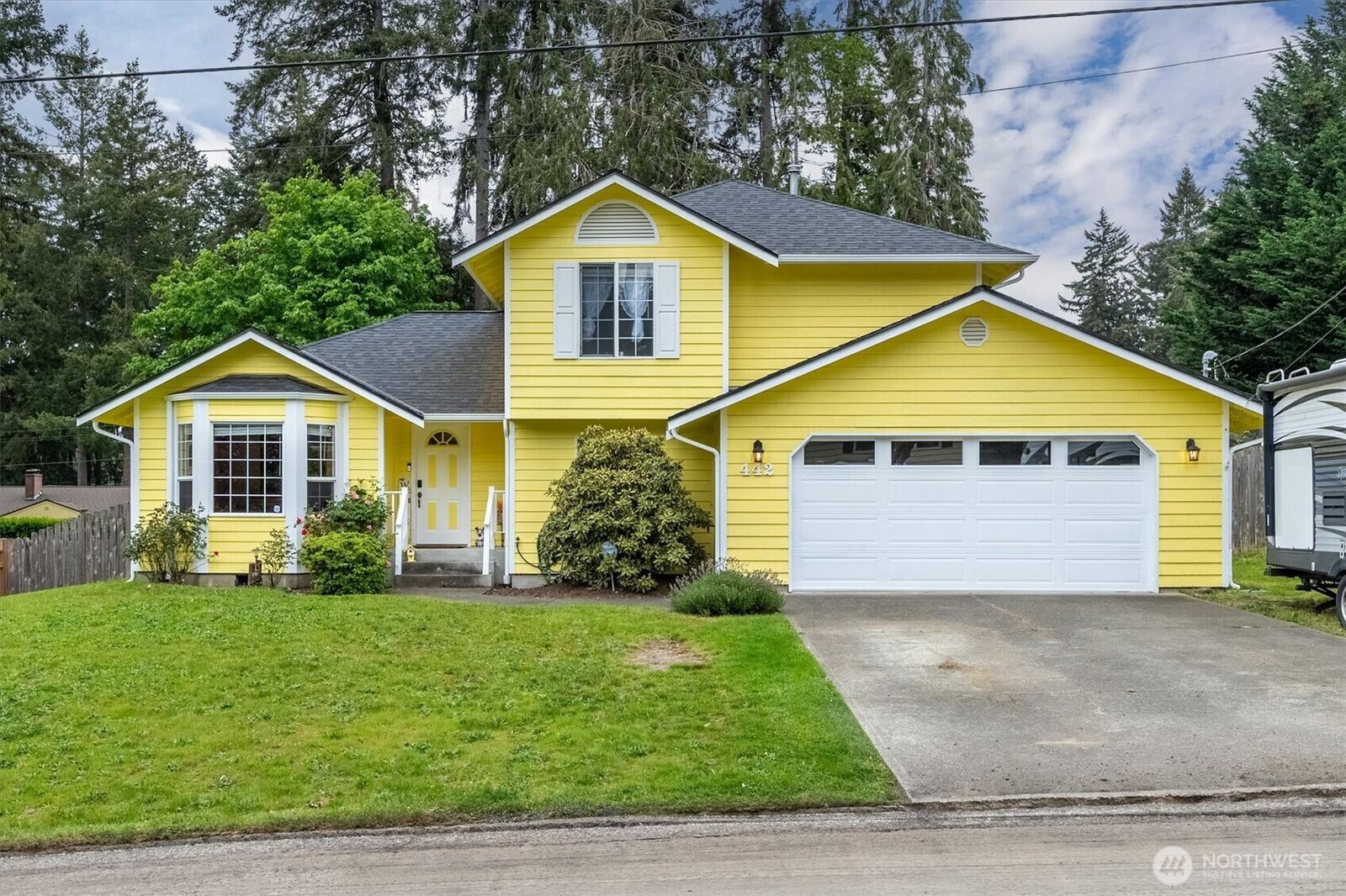 Property Photo:  442  Cougar Street SE  WA 98503 
