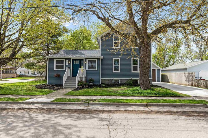 Property Photo:  317 Hewitt Street  WI 54956 