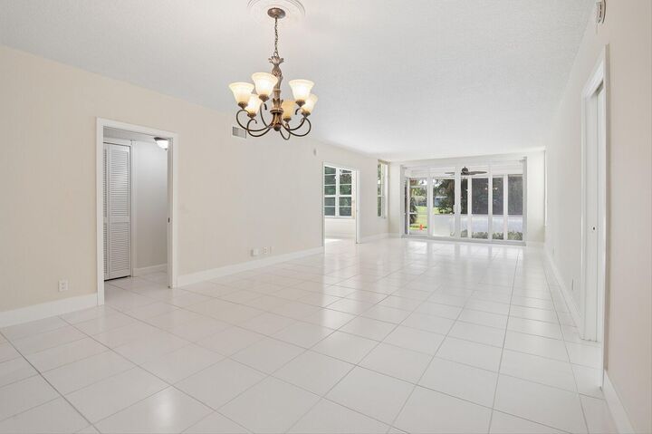 Property Photo: 804 Cypress Grove Lane 104 FL 33069