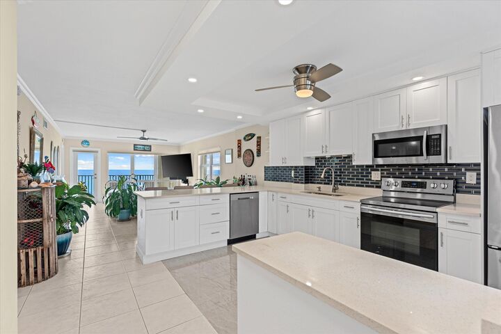 Property Photo:  750 N Ocean Boulevard 710  FL 33062 