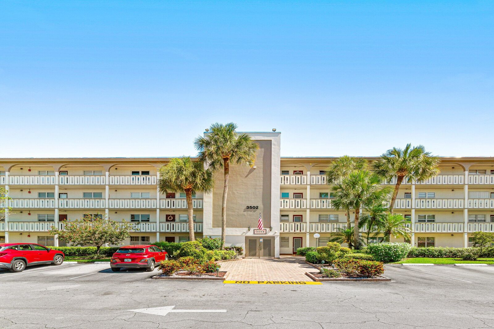 Property Photo:  3502 Bimini Lane  FL 33066 