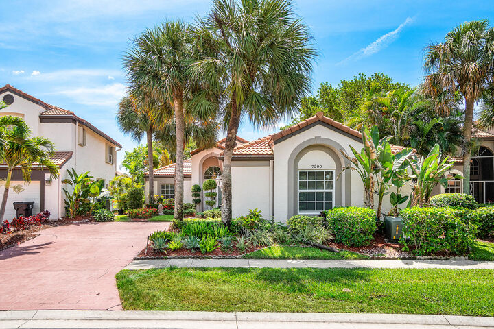 Property Photo:  7200 Via Palomar  FL 33433 