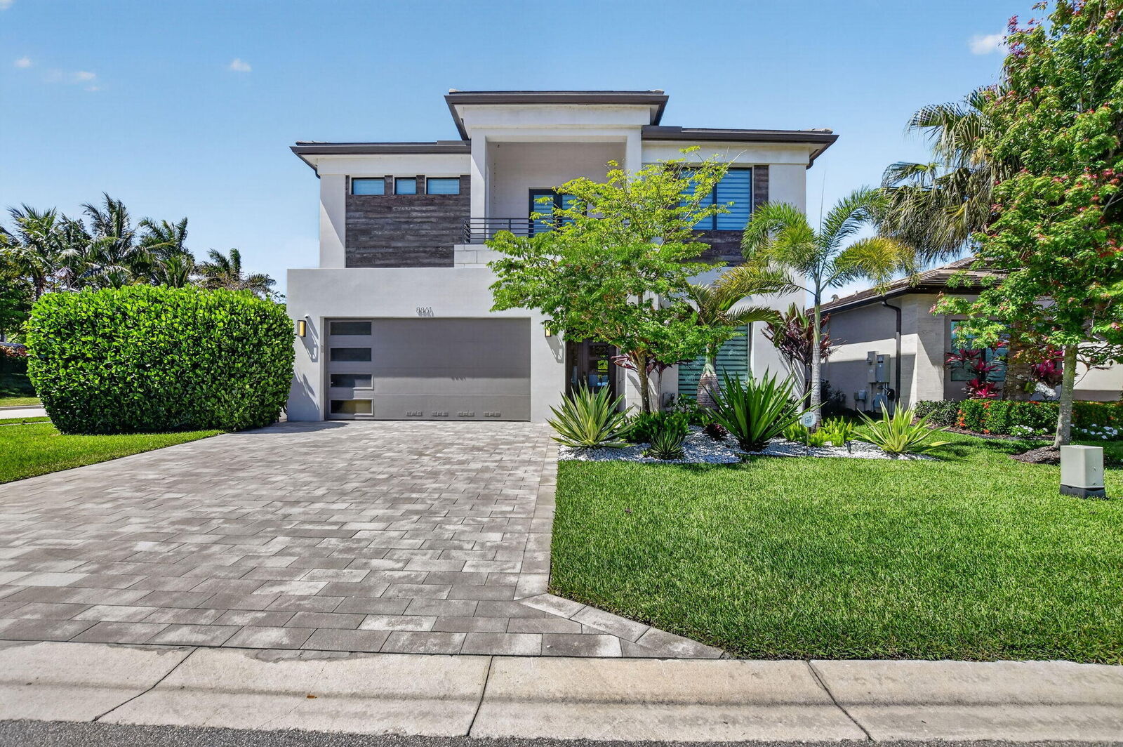 Property Photo:  8861 Quiet Inlet Lane  FL 33496 