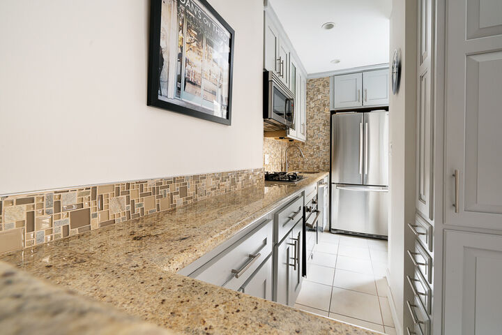 Property Photo:  60 Gramercy Park N 6J  NY 10010 